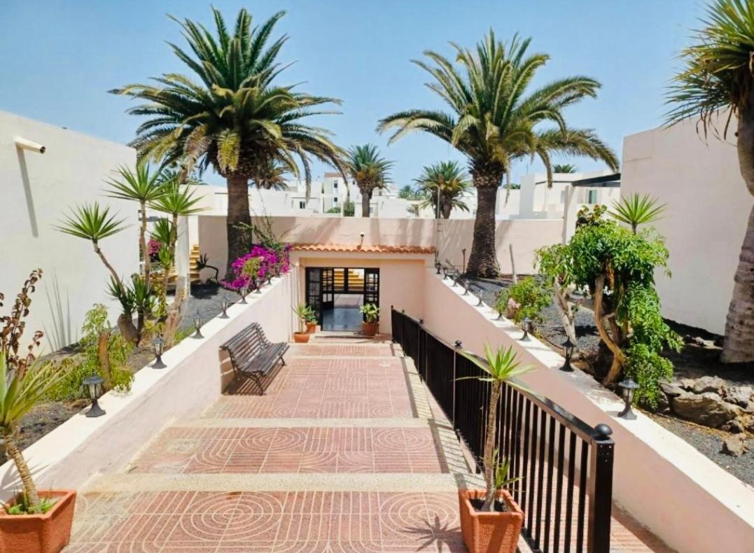 Alisios Playa, Pool View Apartment Corralejo Exterior photo