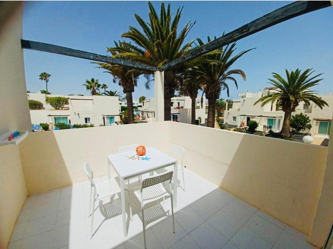 Alisios Playa, Pool View Apartment Corralejo Exterior photo
